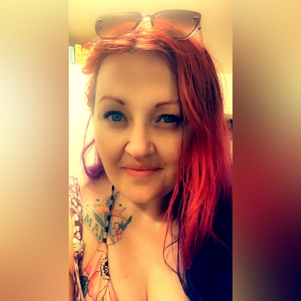 Meet your Posher, Heather Van.